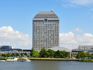 新潟県庁